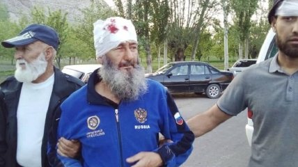 На границе Кыргызстана и Таджикистана устроили стрельбу, много раненых: видео с места происшествия
