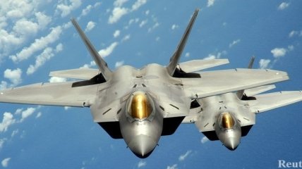 США перебросили из Японии в Южную Корею истребители Ф-22
