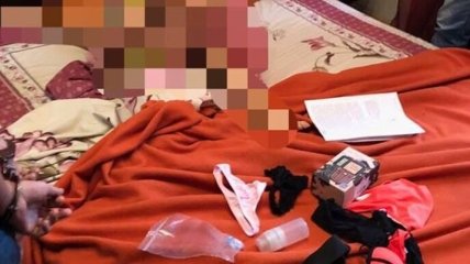 Супруги в Кривом Роге использовали 4-летнюю дочь в порносъемках