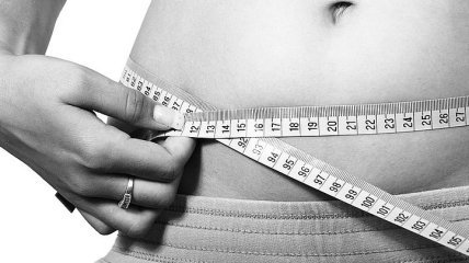 Диетологи назвали привычки, провоцирующие набор веса 
