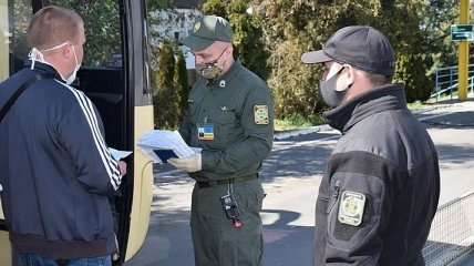 В Тернопольской области пять человек сбежали от обсервации после пересечения границы 