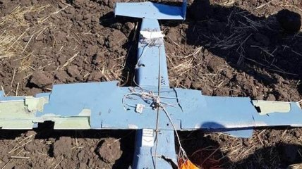 Украинские защитники сбили в небе над своими позициями российский беспилотник