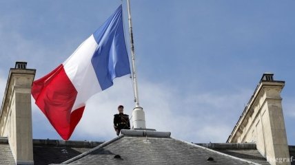 Франция призывает снять блокаду Донбасса
