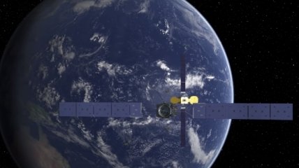 Первая в истории миссия по дозаправке в космосе: спутник Intelsat 901 вернулся к работе