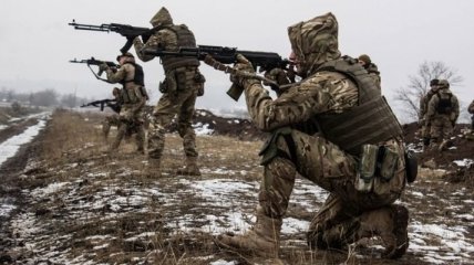 Сутки в АТО: Боевики 21 раз обстреляли позиции сил АТО