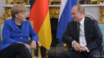 Кремль: Путин обсудит с Меркель Украину