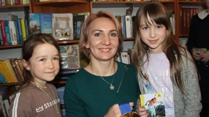 Пидгрушная в Тернополе встретилась с юными болельщиками