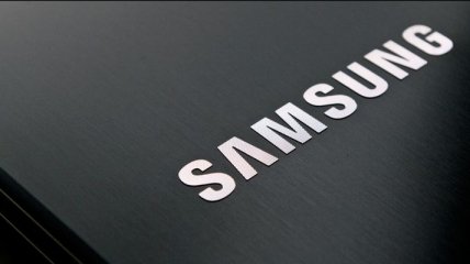 Samsung создаст смартфон-раскладушку в стиле флагмана Galaxy S6 edge