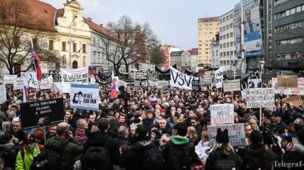 В Братиславе требуют отставки главы полиции