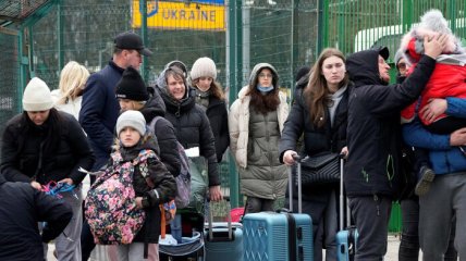 "Крепостные должны вернуться?": Лещенко предложил лишить беженцев поддержки в ЕС, сеть в гневе