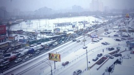 В Украине на 19 декабря объявили штормовое предупреждение 