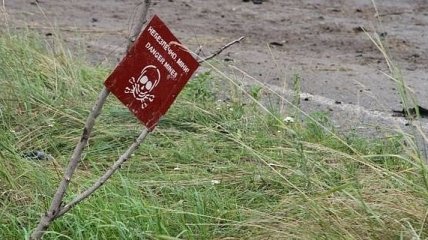 СЦКК: Боевики минируют Донбасс российскими боеприпасами