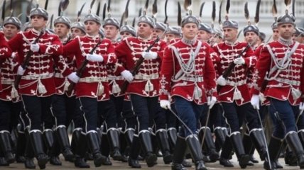 В Софии прошел военный парад к 140-летию создания национальной армии