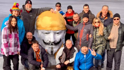 Ленин утонул: днепровские дайверы отправили памятник на дно (Видео)