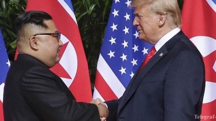 Трамп заявил, что покажет "любовные послания" от Ким Чен Ына 