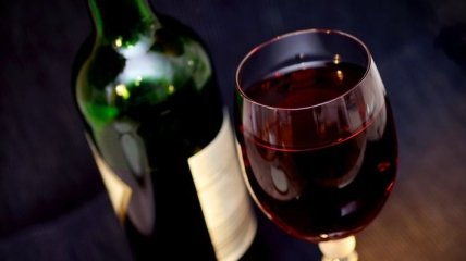 Стало известно, чем могут быть полезны умеренные дозы вина