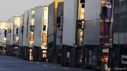 В РФ приостановлено движение 197 украинских грузовиков