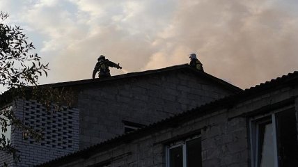 В Киеве ночью произошел пожар на складе, пострадавших и жертв нет