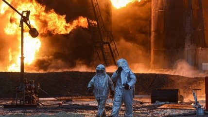 Пожежа на російському нафтопереробному заводі