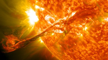 Сонячна активність є причиною виникнення магнітних бур