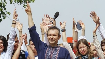 Вакарчук растерялся от вопроса Тимошенко о цене за кубометр газа (Видео)