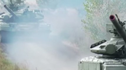 Командующий НГ проверил подготовку танковых подразделений (Видео)