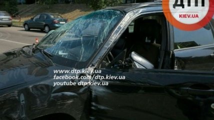 ДТП в Киеве: водитель потерял сознание от жары