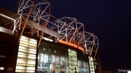 Стадион "Манчестер Юнайтед" должен быть реконструирован