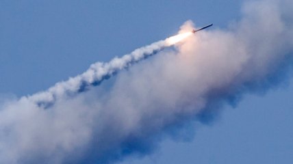 россия выпустила крылатые ракеты по Украине: подробности