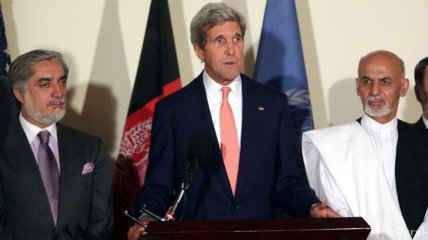 Керри уговорил кандидатов в президенты Афганистана пересчитать голоса