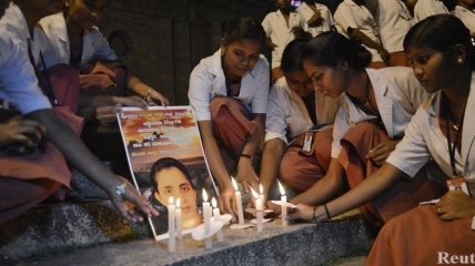 Тело медсестры, покончившей с собой в Британии, перевозят в Индию