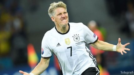 Швайнштайгер проведет прощальный матч за сборную Германии