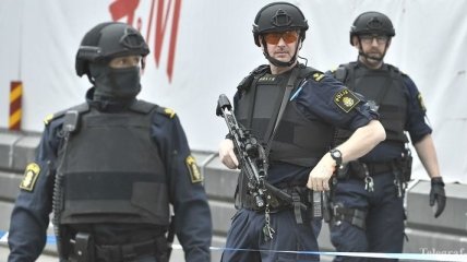 Шведская полиция: Произошла стрельба, связанная с терактом в центре Стокгольма