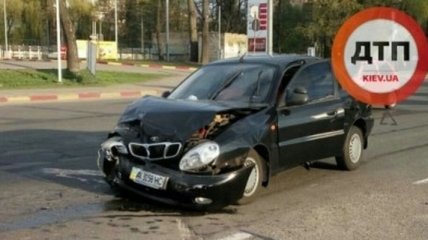 ДТП в Киеве: пострадал водитель