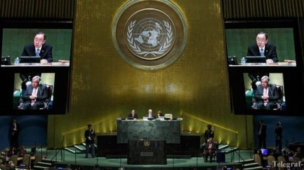 Порошенко поздравил Гутерриша с назначением на пост генсека ООН