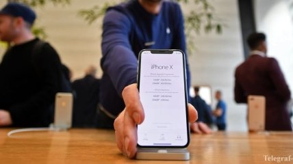 Apple iPhone X 2018 лишится сканера 