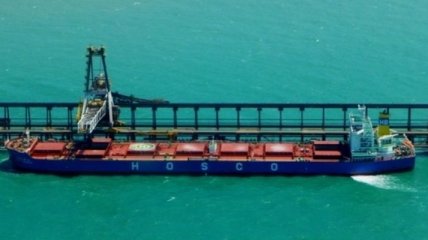 В Мариуполь прибыло судно с углем из Австралии