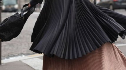 Несколько правил о том, как погладить плиссированную юбку