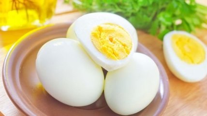 Яично-зеленая диета: как похудеть на яйцах