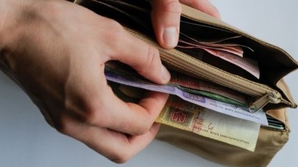 В Украине выросла задолженность по выплате зарплаты 