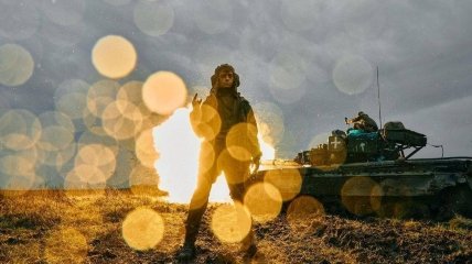 Українські воїни знищили понад 100 танків росіян у битві