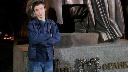 Украинские консулы посетили похищенного ФСБшниками 19-летнего украинца
