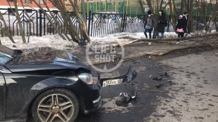 Молодой россиянин на скорости протаранил двух женщин-пешеходов: медики не смогли их спасти (фото)