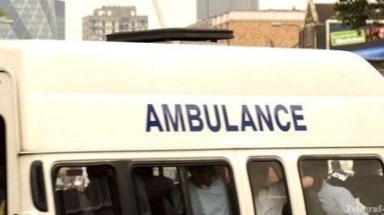 В Лондоне 2-этажный автобус врезался в дерево: пострадали 29 человек