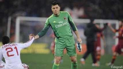 Марко Амелия не спешит уходить из "Милана"