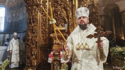 В Православную церковь Украины перешли уже более 100 приходов 