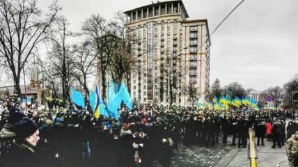 В Киеве на Майдане помолились за мир