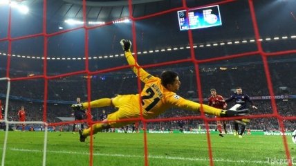 "Бавария" против "Арсенала": очередной незабитый пенальти (Видео)