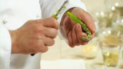 Салат из креветок и дыни