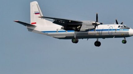 В России пропал самолет с 29 людьми на борту: подробности ЧП